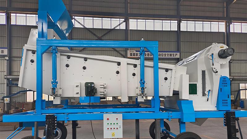 Gyratory-vibrating-screen-cleaner